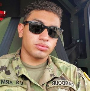 Meet your Posher, Juan